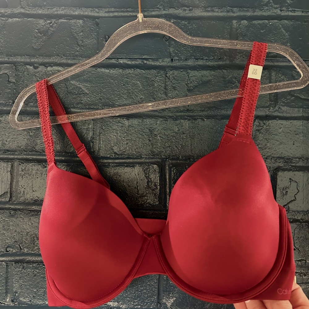 NWT Calvin Klein Red Bra with Molded Cups and Underwire Support